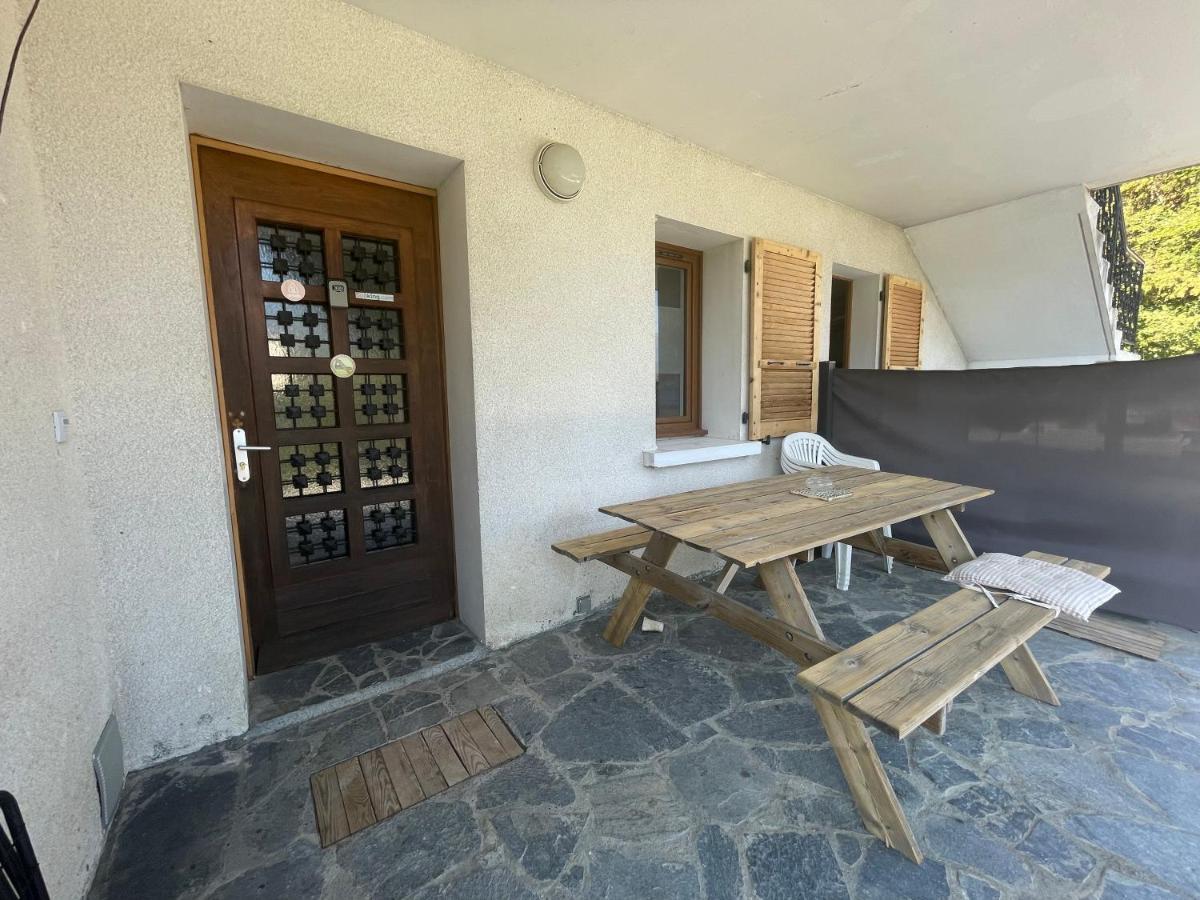 Petit Logement Cosy Dans Maison Au Calme Verrens-Arvey Bagian luar foto